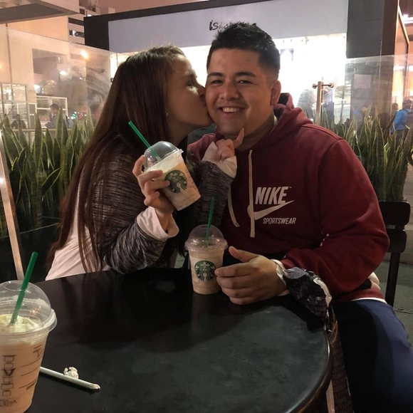 Meet your Posher, Loretta - Picture 1 of 1